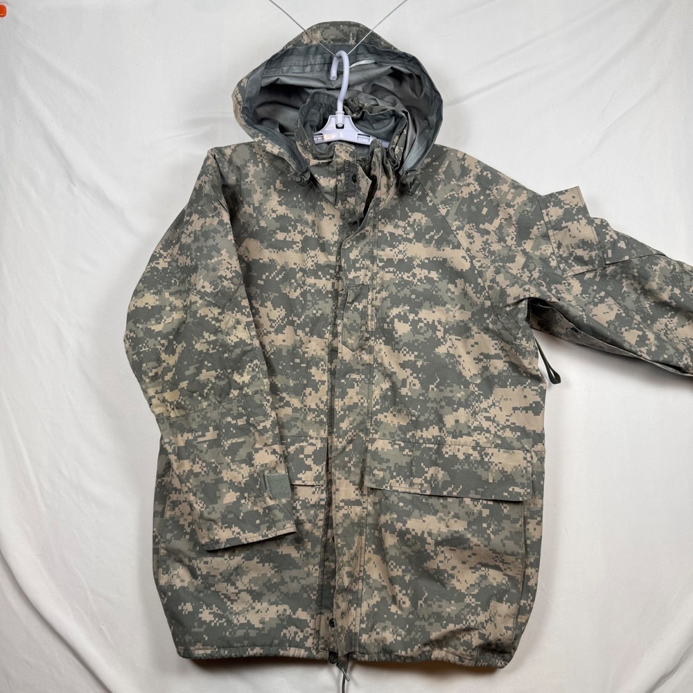 Tennier Industries ECWCS Gen II UCP Digital Camo Parka Medium Regular Gore-Tex